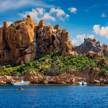 شقة Le Corti Sarde Village